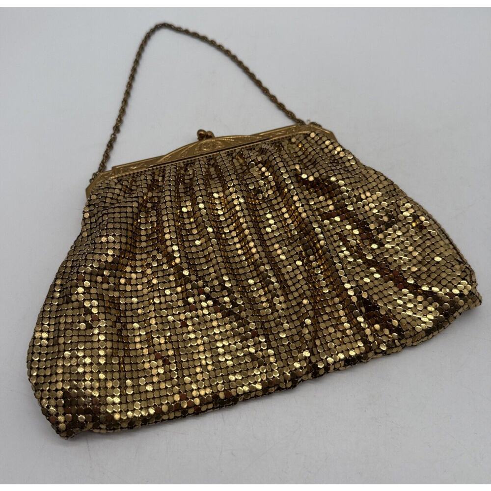 Vintage Whiting And Davis Gold Mesh Evening Bag Purse Kiss Lock 1950’s As Is See